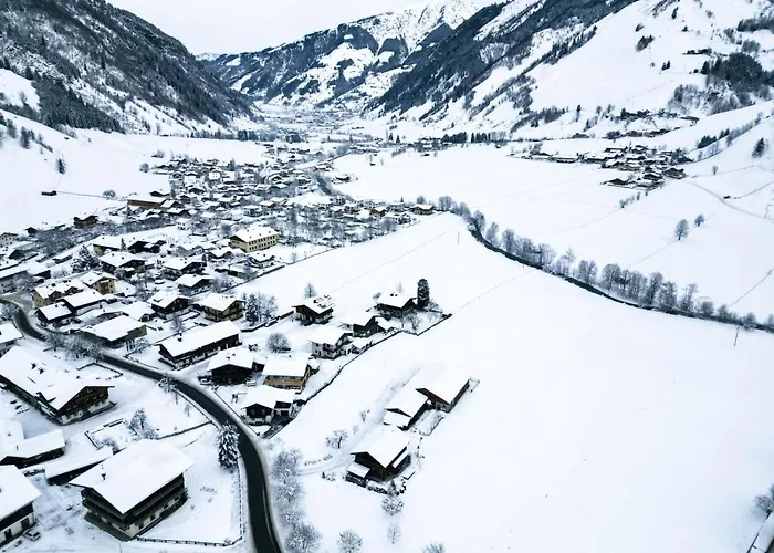 Goldberg-aparts Tal * Rauris